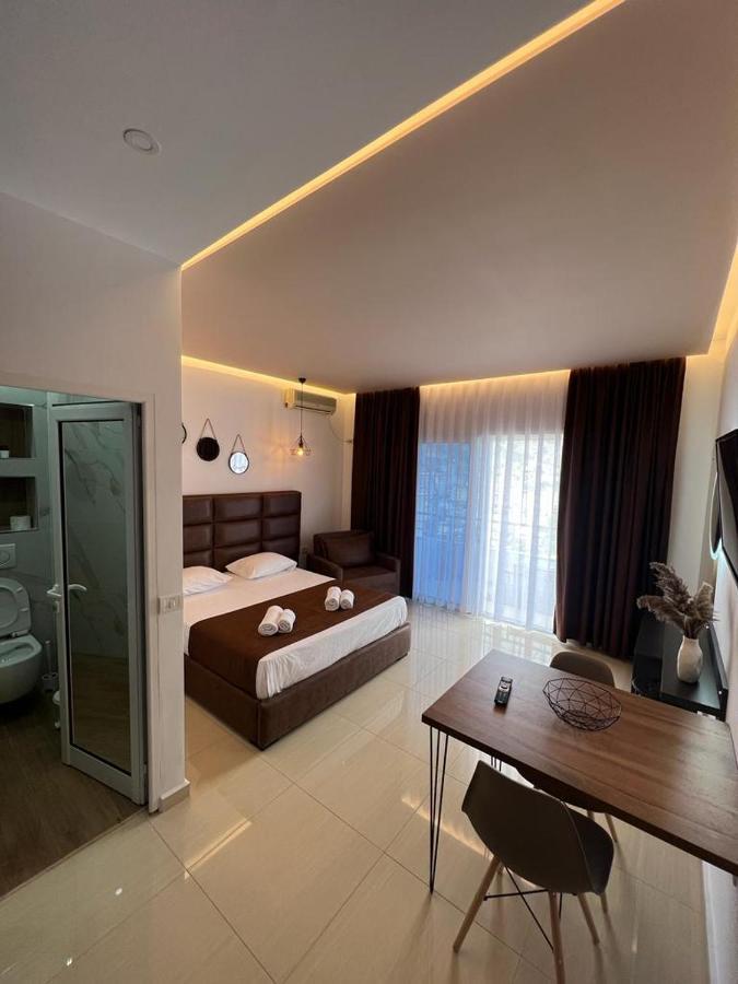 Apartments Sadiku With Sea View Sarandë Exteriér fotografie