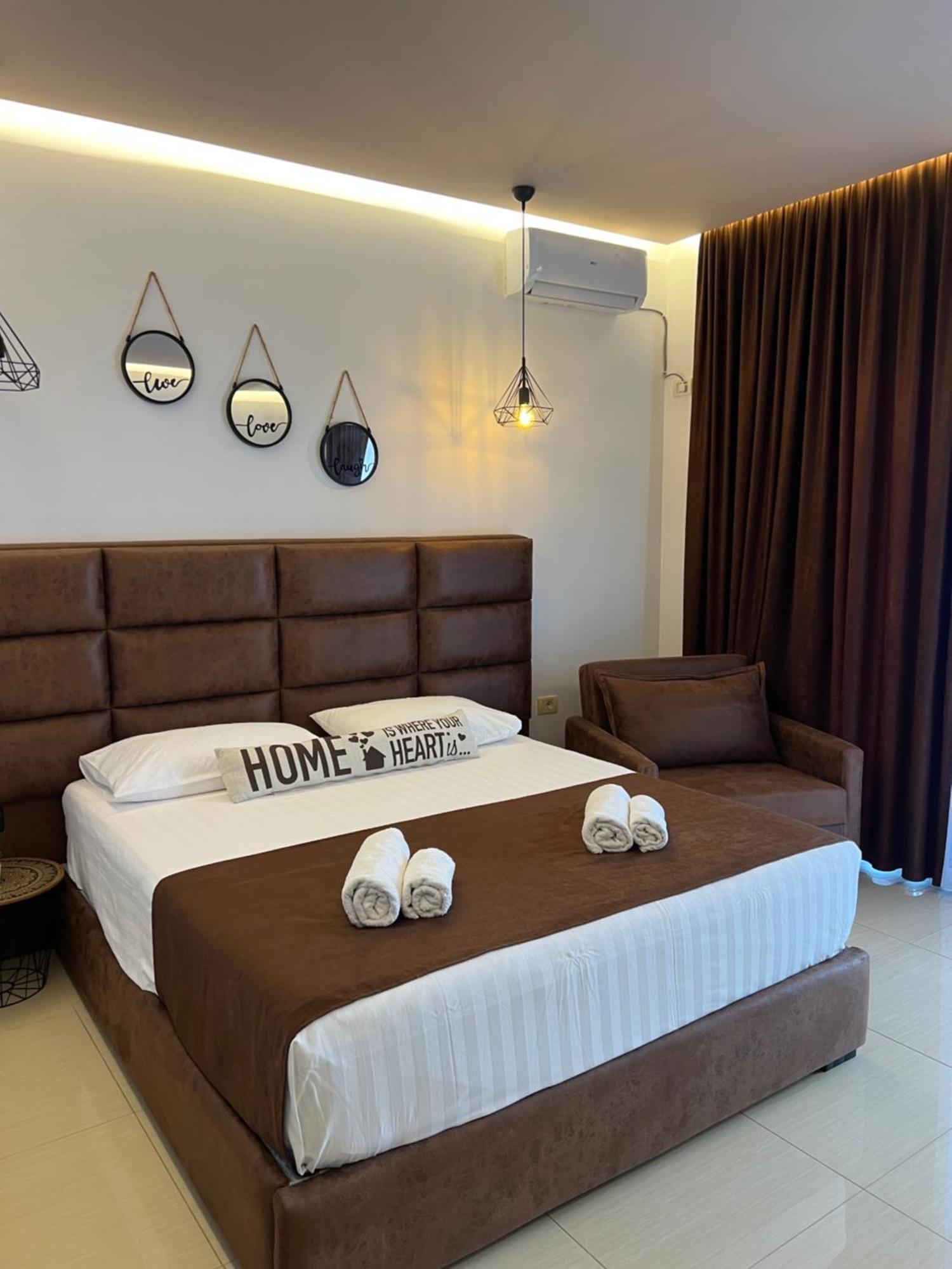 Apartments Sadiku With Sea View Sarandë Exteriér fotografie